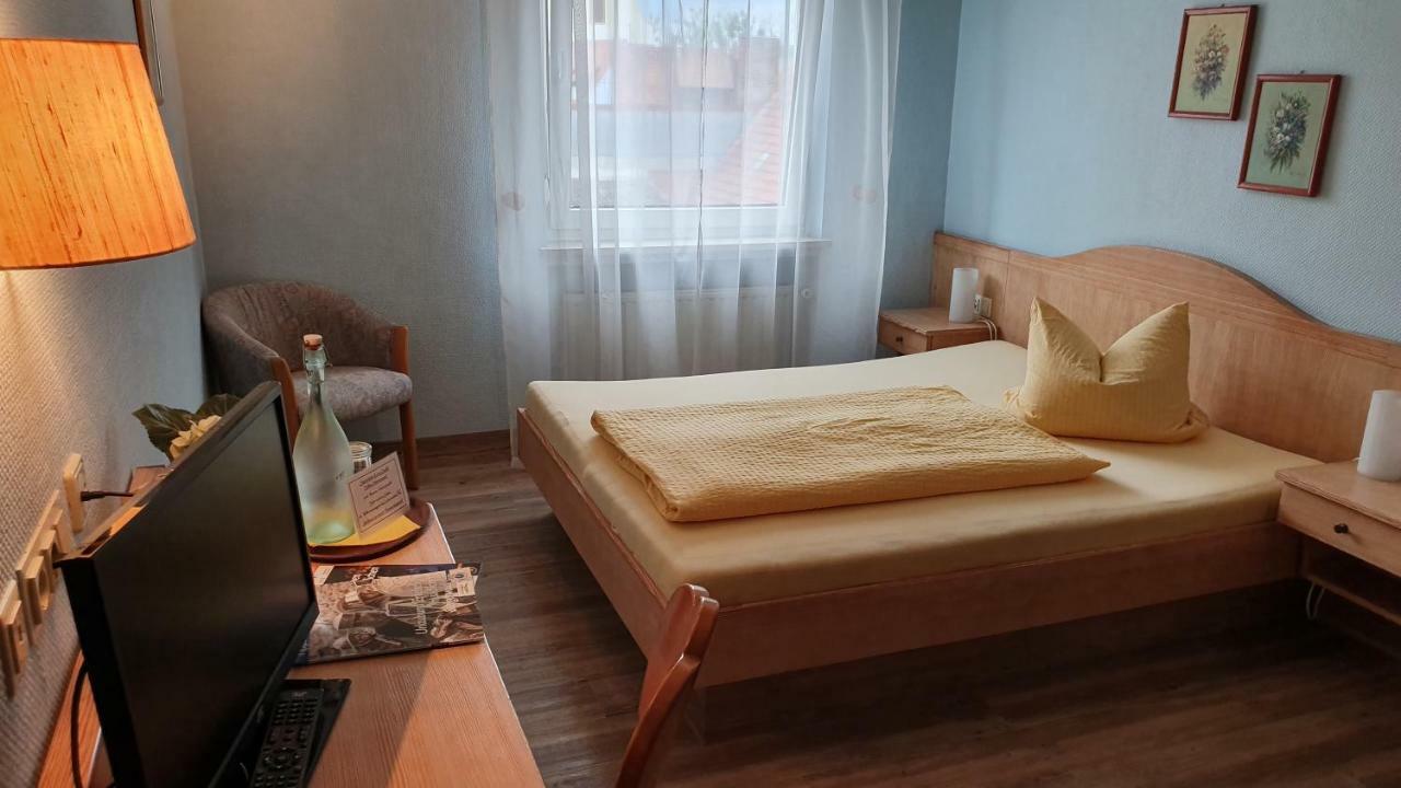 Hotel-Gasthof Krone-Lax Scheinfeld Ngoại thất bức ảnh